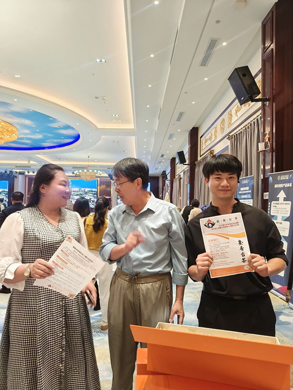 052af6f4a66782b5c0e17f90adf113c2-sz_3362285